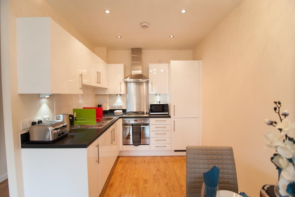 Station Suites Watford  Eksteriør billede