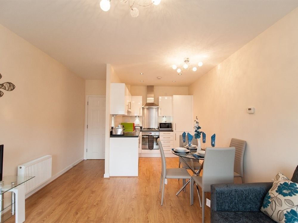 Station Suites Watford  Eksteriør billede